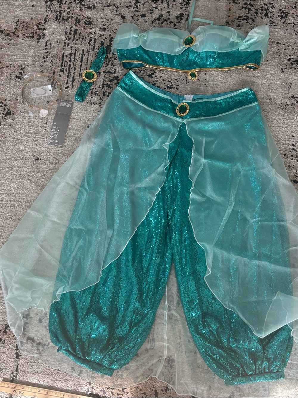 Jasmine costume